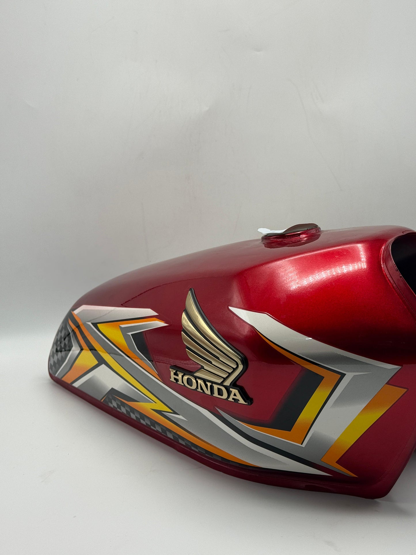 HONDA 125 25 MODEL FUEL TANK